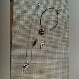 Brighton reversible necklace & earrings. Necklace worn together or separated.